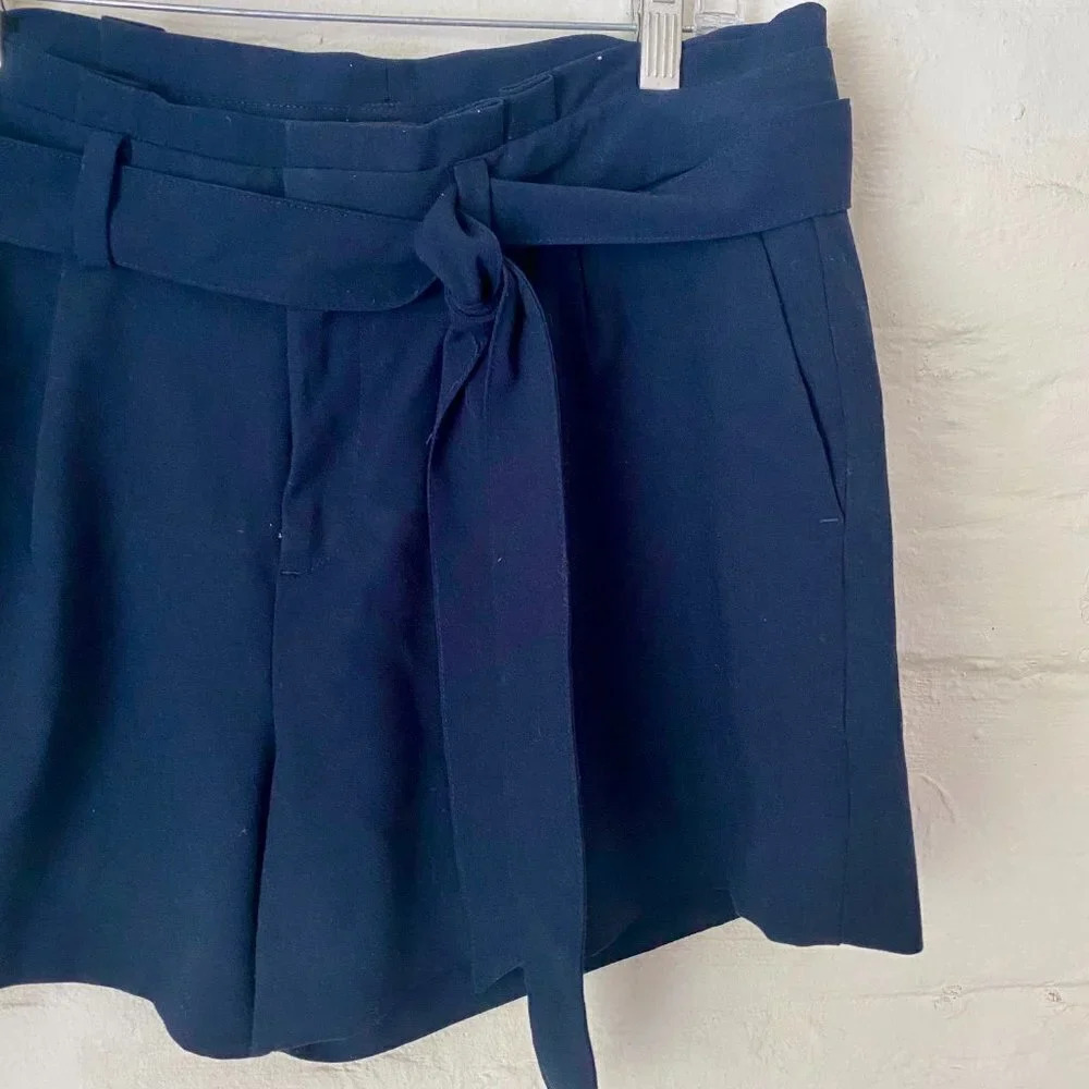 Banana Republic Midrise Tie Waist Paper Bag Shorts Navy 6 - Picture 3 of 10